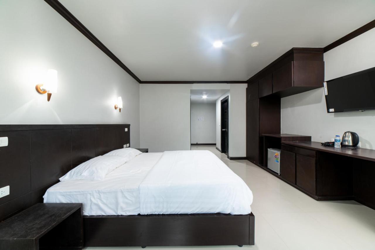 Gp House Phuket Patong Beach Exterior photo