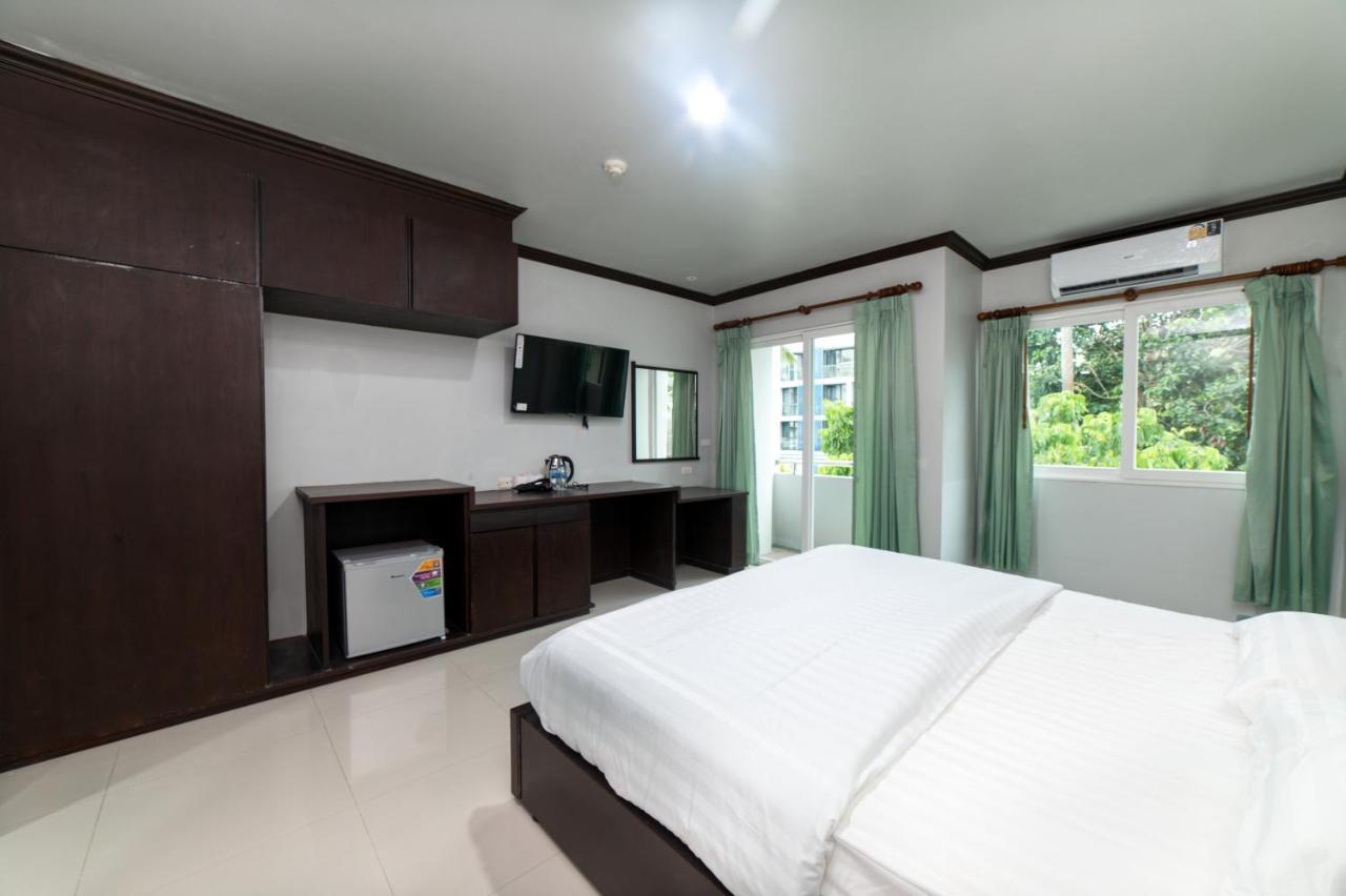 Gp House Phuket Patong Beach Exterior photo