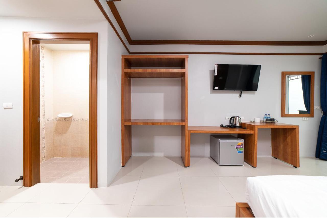 Gp House Phuket Patong Beach Exterior photo