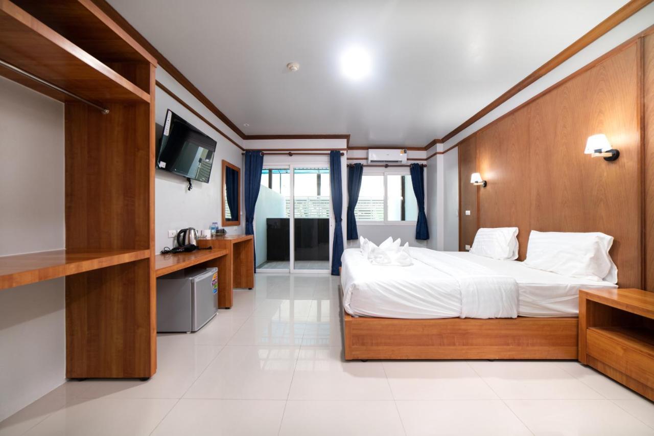 Gp House Phuket Patong Beach Exterior photo