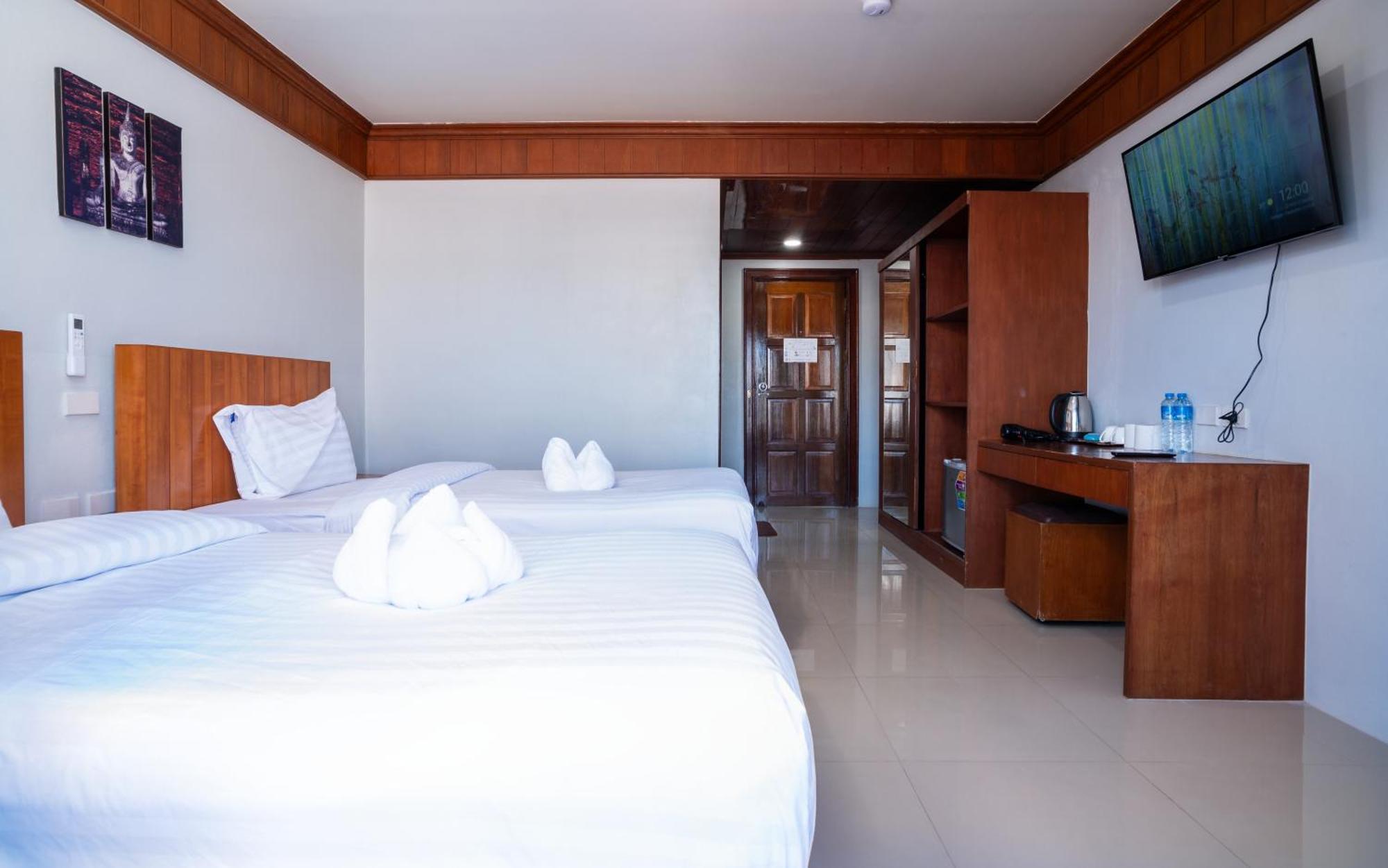 Gp House Phuket Patong Beach Exterior photo