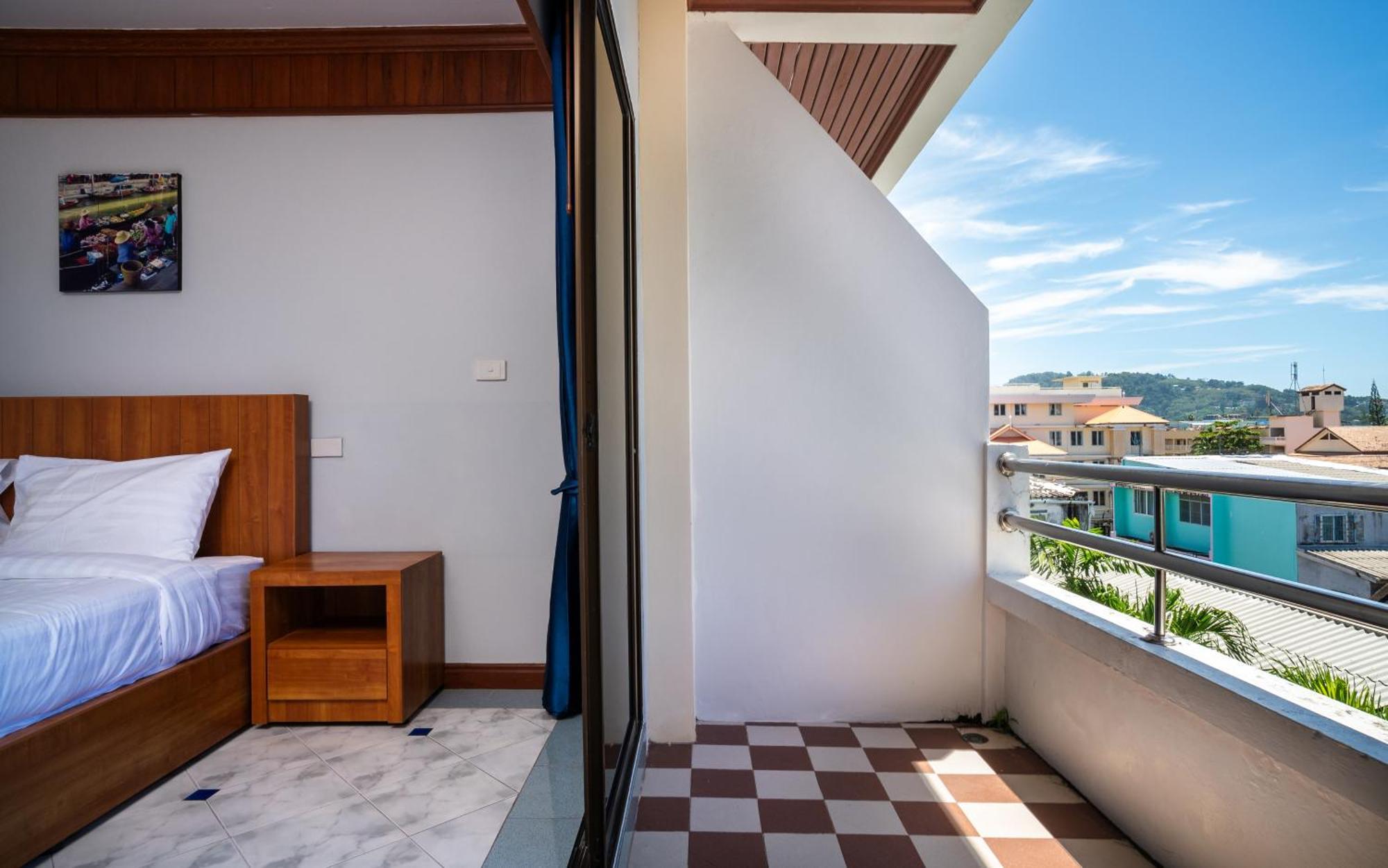 Gp House Phuket Patong Beach Exterior photo