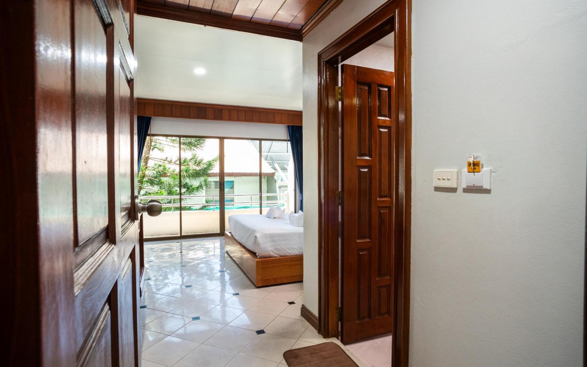 Gp House Phuket Patong Beach Exterior photo